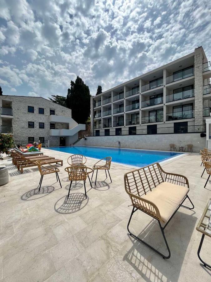 אולסינץ' The New Hotel Mediteran - Villa Edition מראה חיצוני תמונה