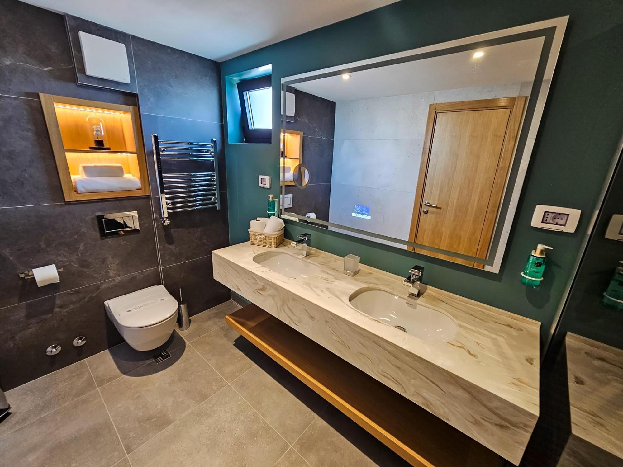 אולסינץ' The New Hotel Mediteran - Villa Edition מראה חיצוני תמונה