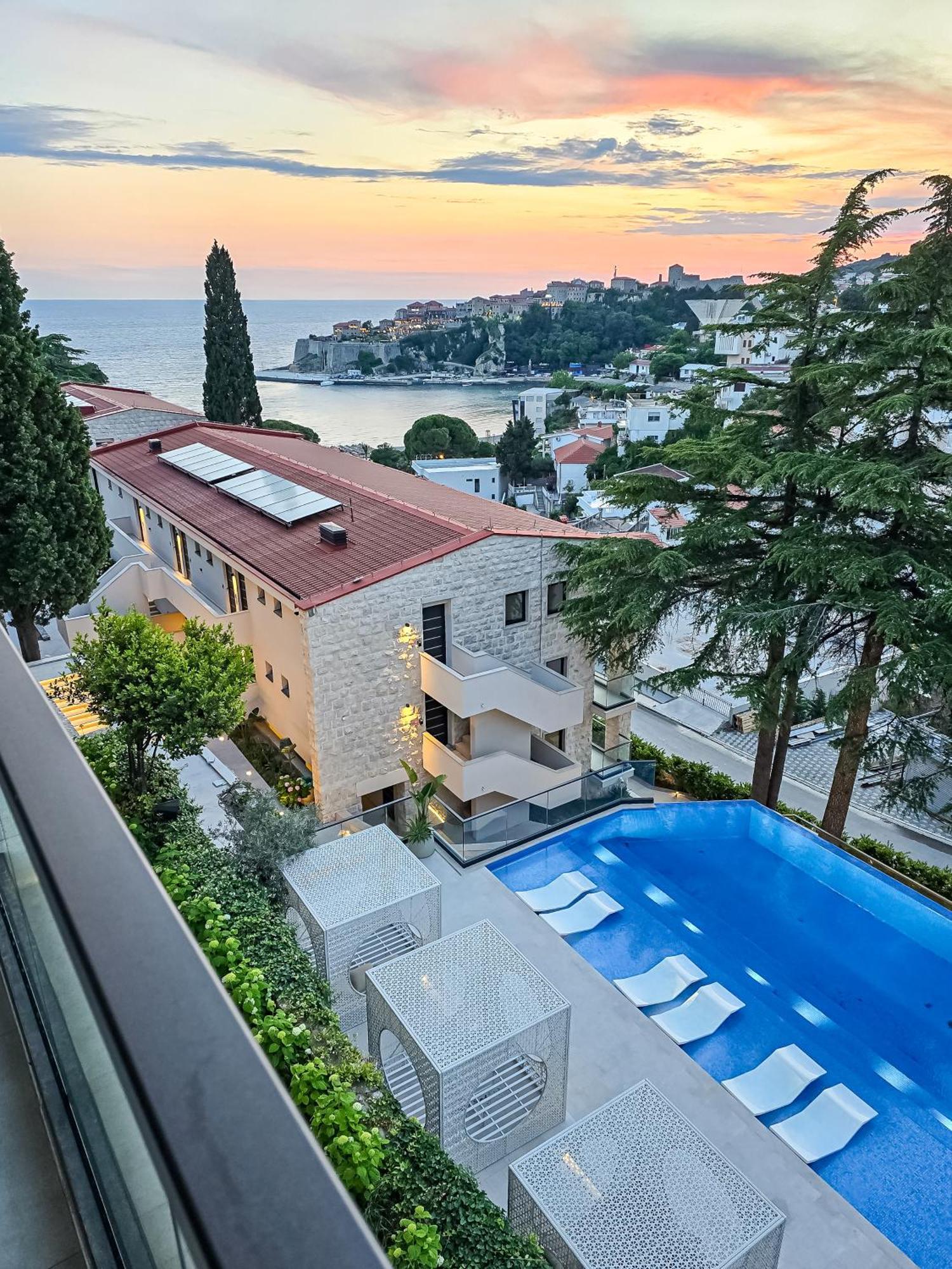 אולסינץ' The New Hotel Mediteran - Villa Edition מראה חיצוני תמונה